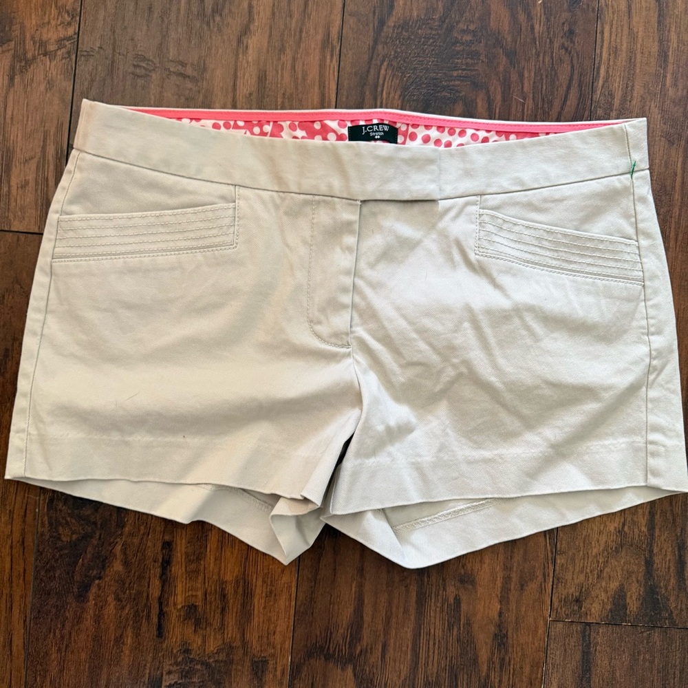 J Crew Tan Flat Front Chino Stretch Shorts  3” Inseam Women’s Size 6
